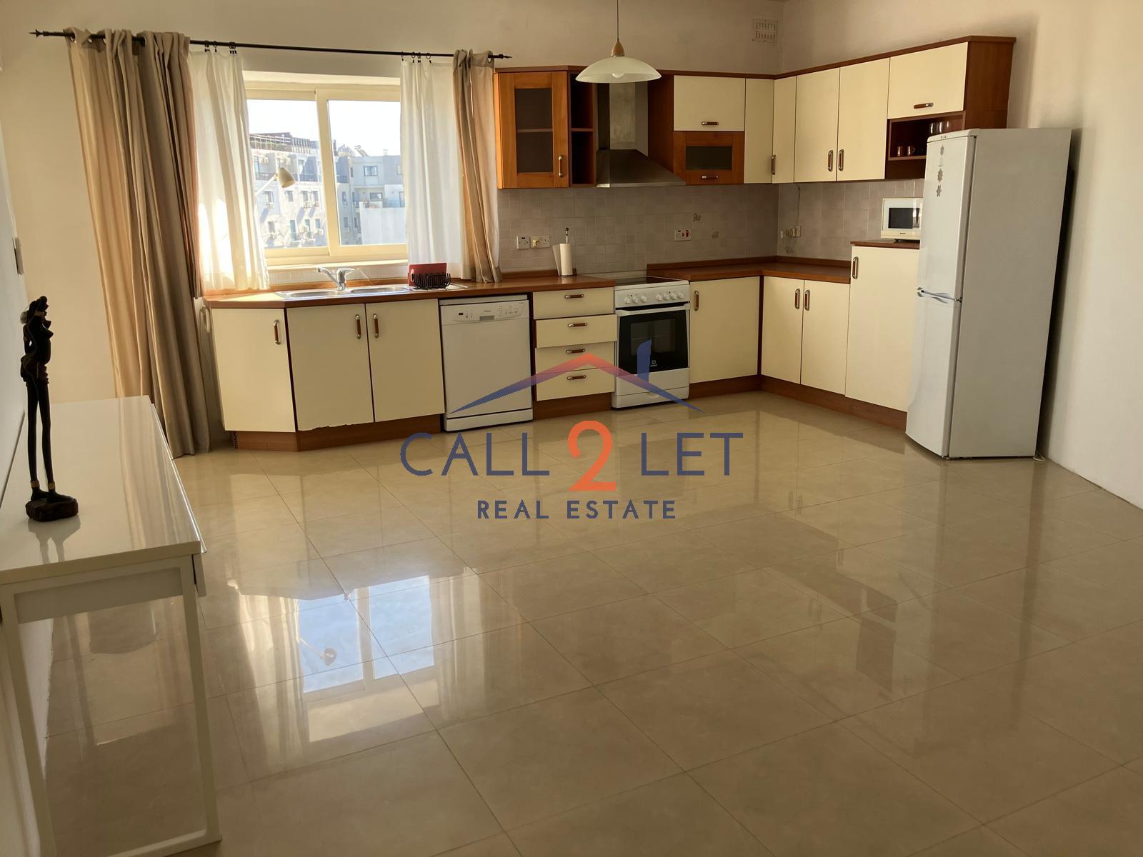 Penthouse in St Julians - Image 6