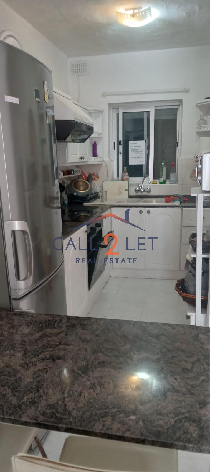 Room in Qawra - Image 5