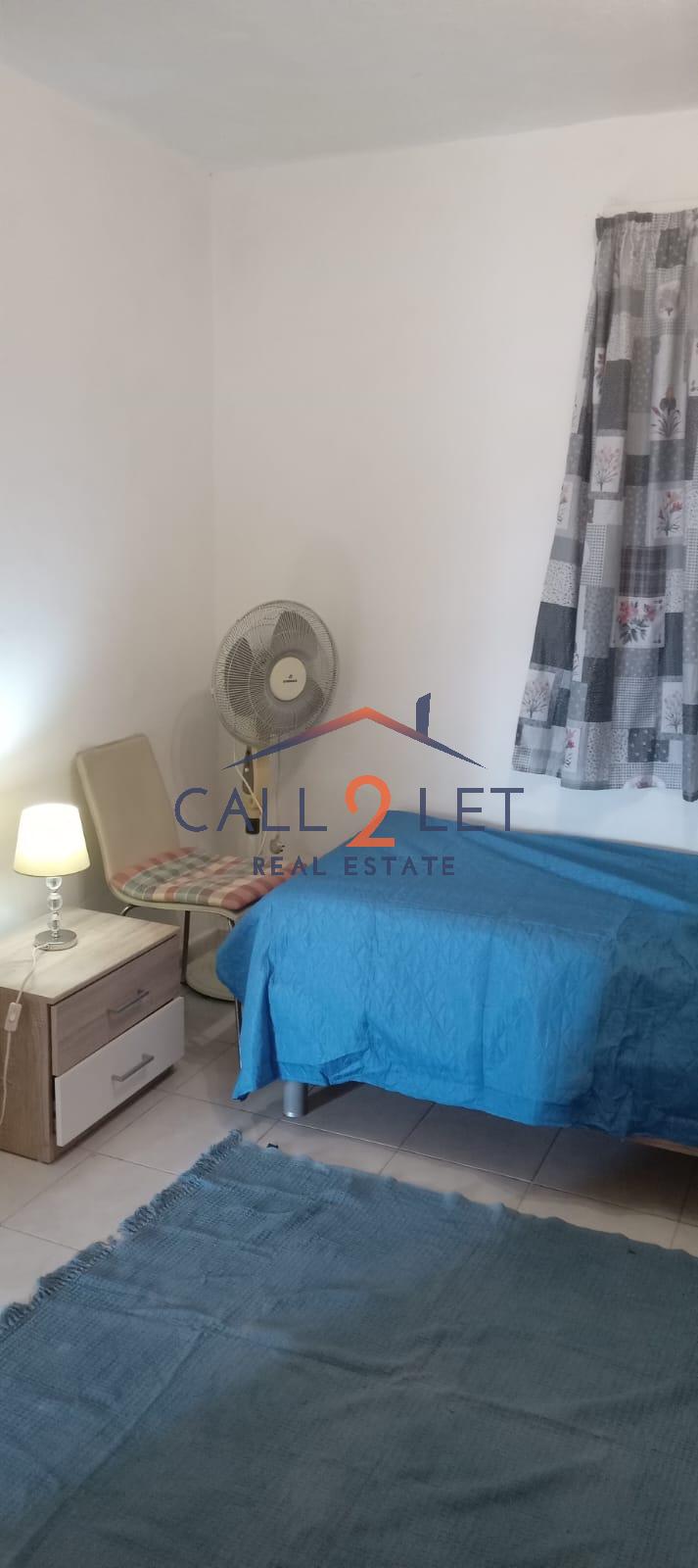 Room in Qawra - Image 6