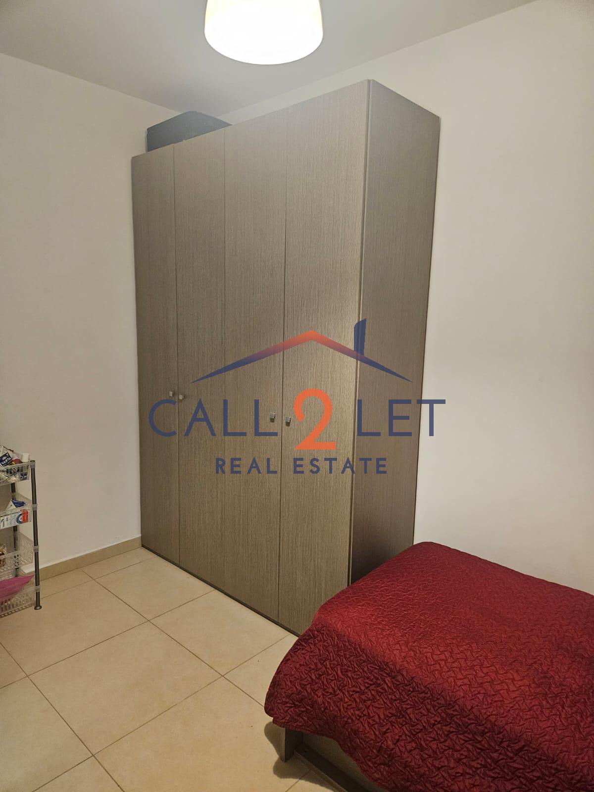 Room in Qawra - Image 10