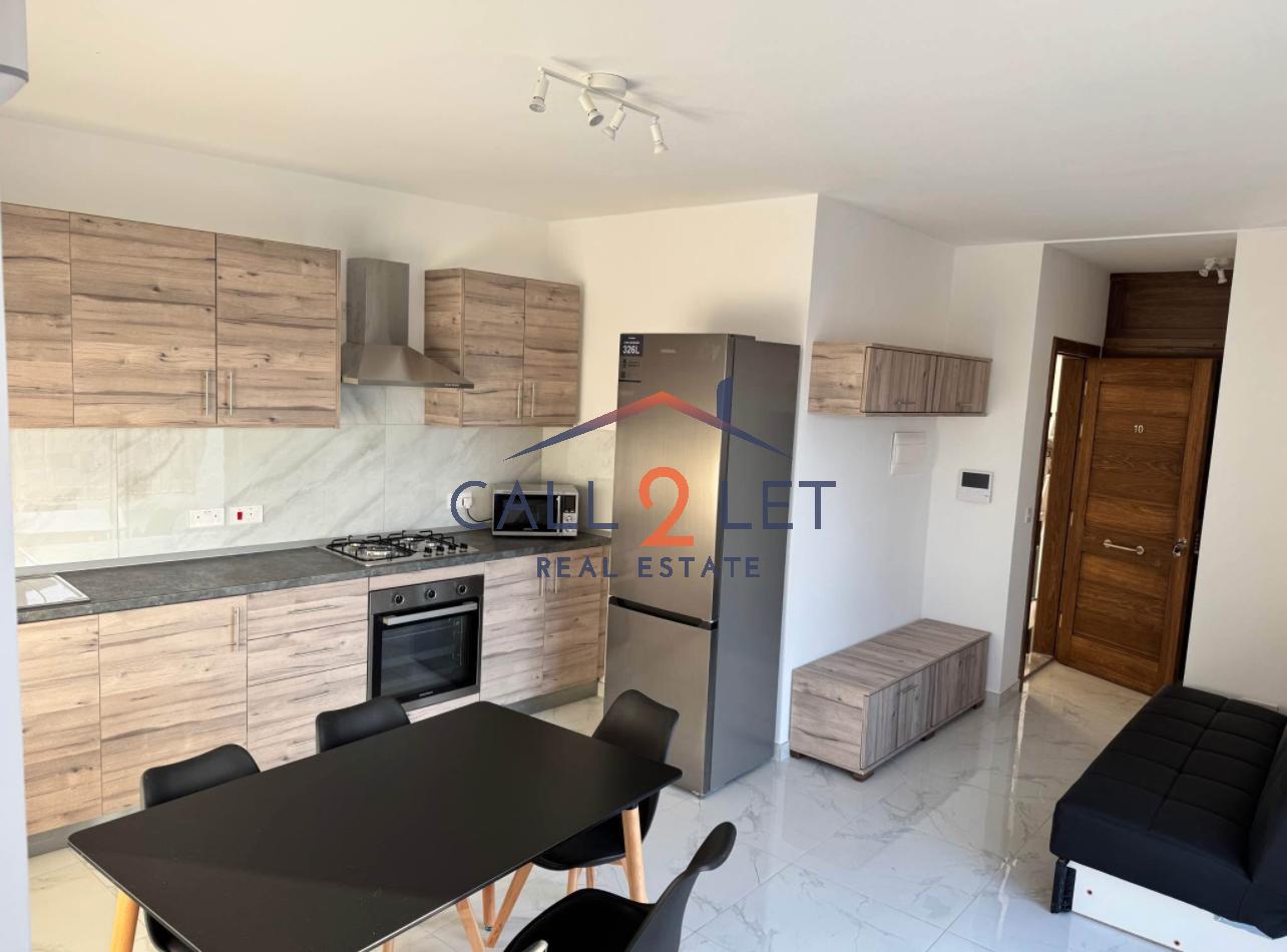 Penthouse in Swatar - Image 2