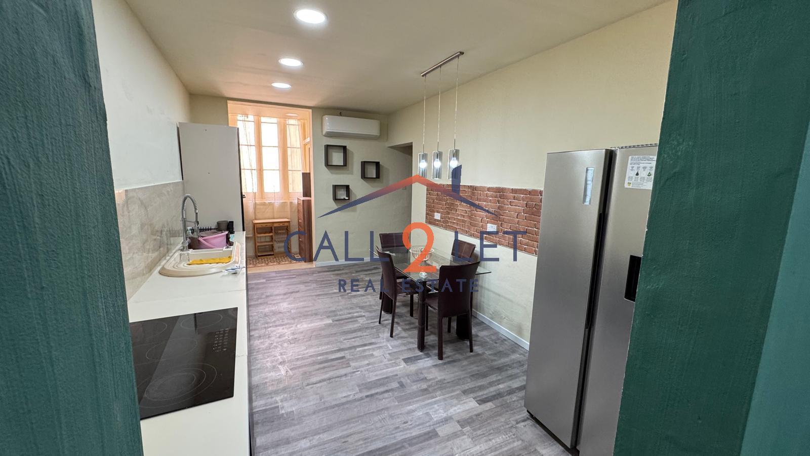 Townhouse in Sliema - Image 2