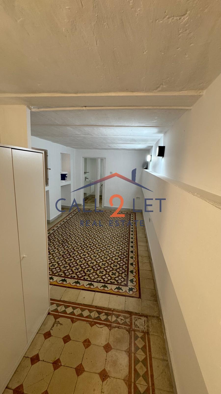 Townhouse in Sliema - Image 3