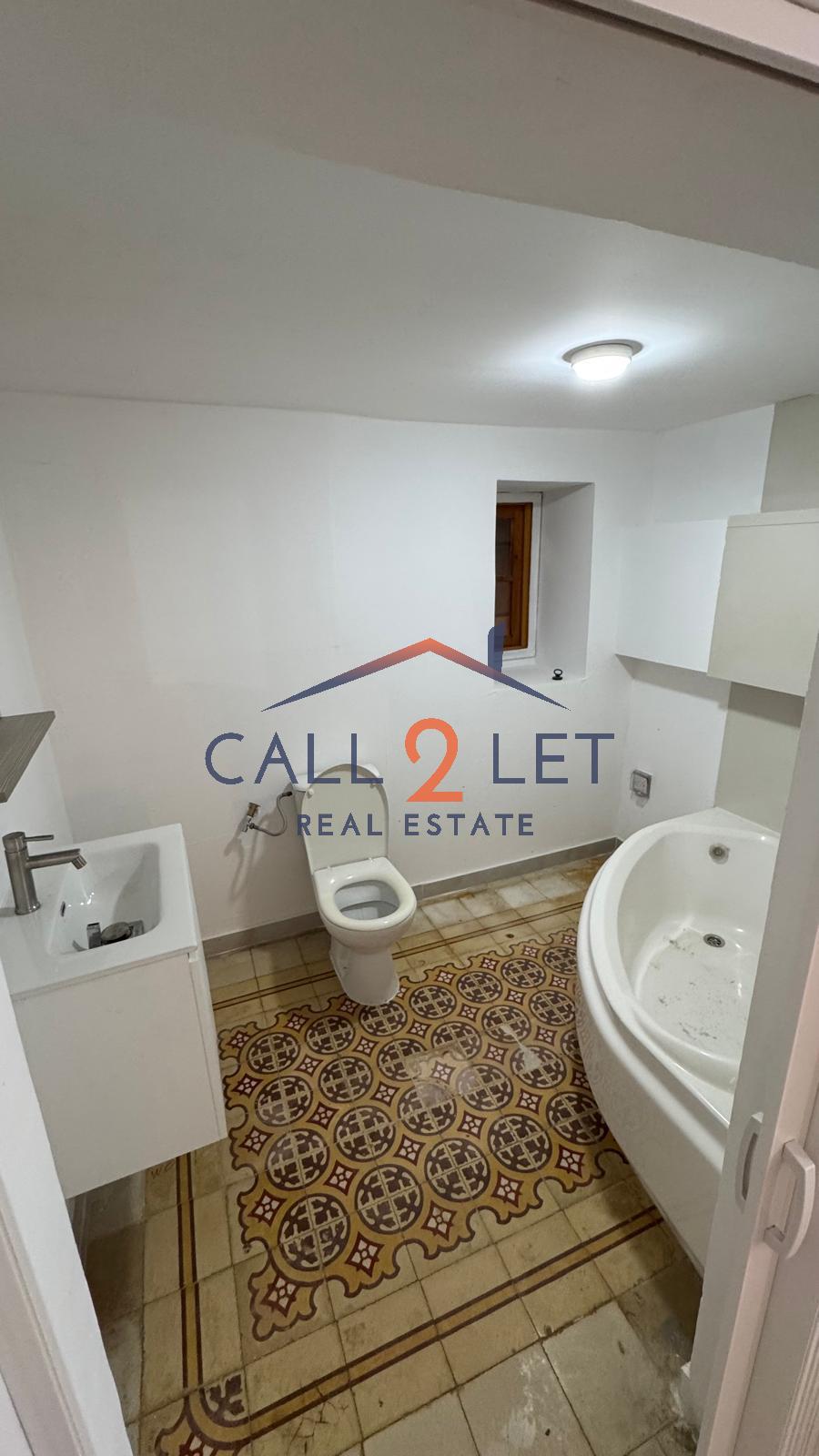 Townhouse in Sliema - Image 10