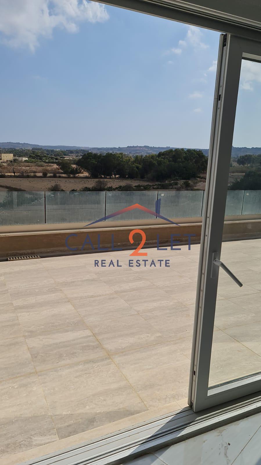 Penthouse in Attard - Image 2