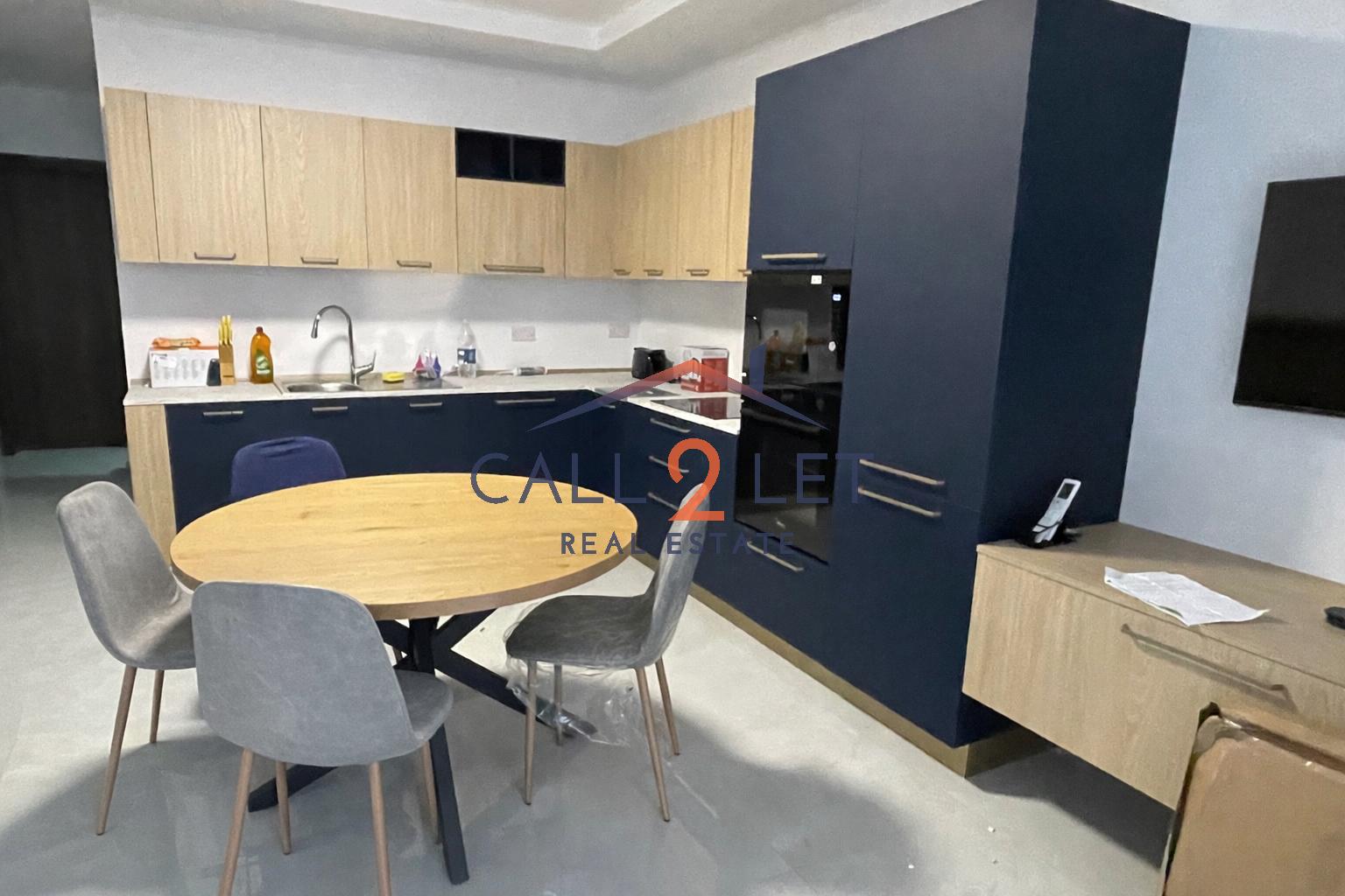 Apartment in Qawra - Image 1