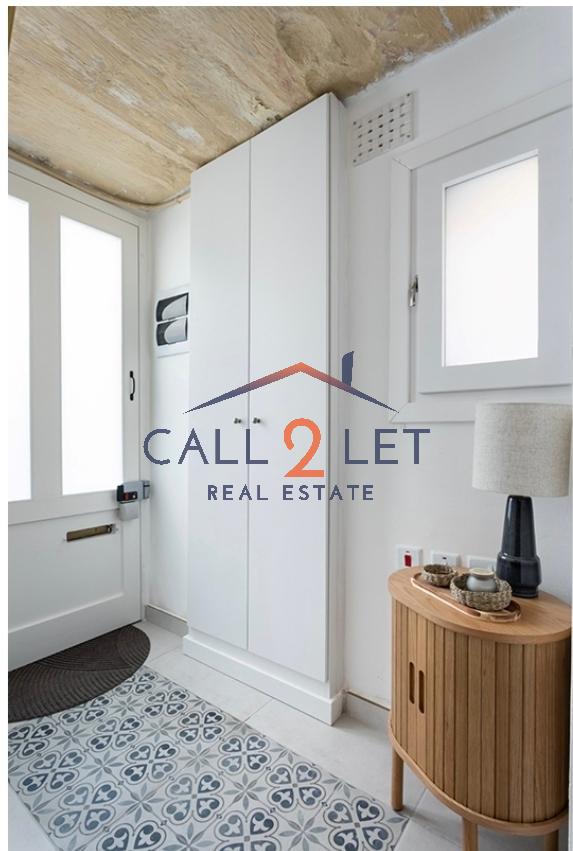 Studio Maisonette in Valletta - Image 1