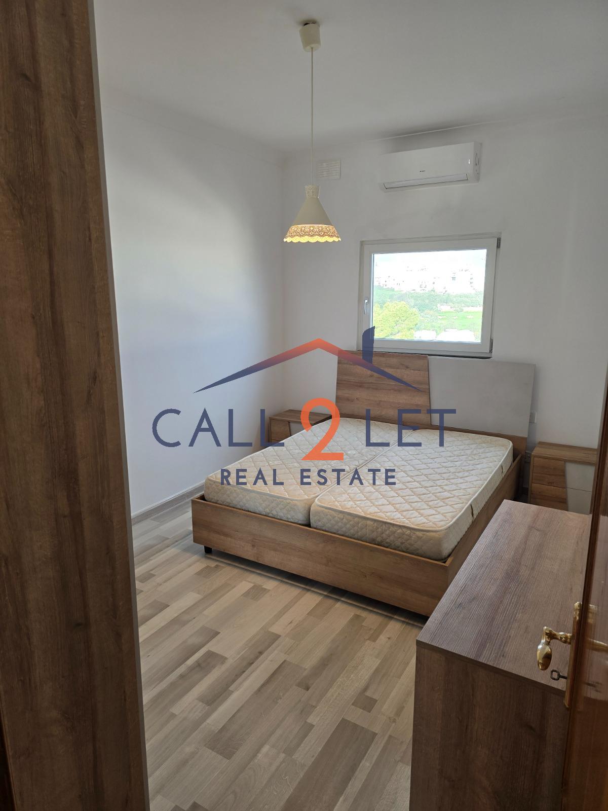 Duplex Penthouse in San Gwann - Image 11