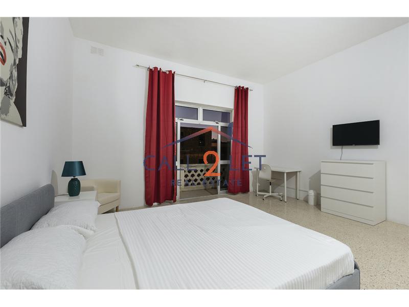 Apartment in Mosta - Image 2