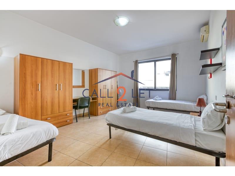 Apartment in Paceville - Image 4