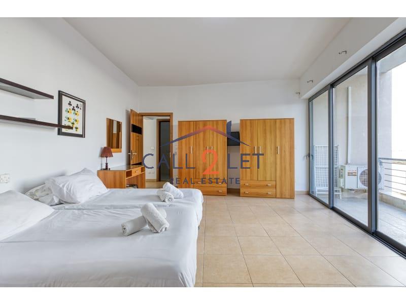 Apartment in Paceville - Image 9