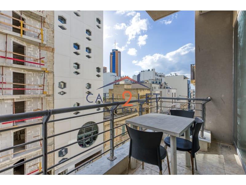 Apartment in Paceville - Image 10