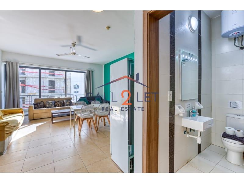 Apartment in Paceville - Image 12