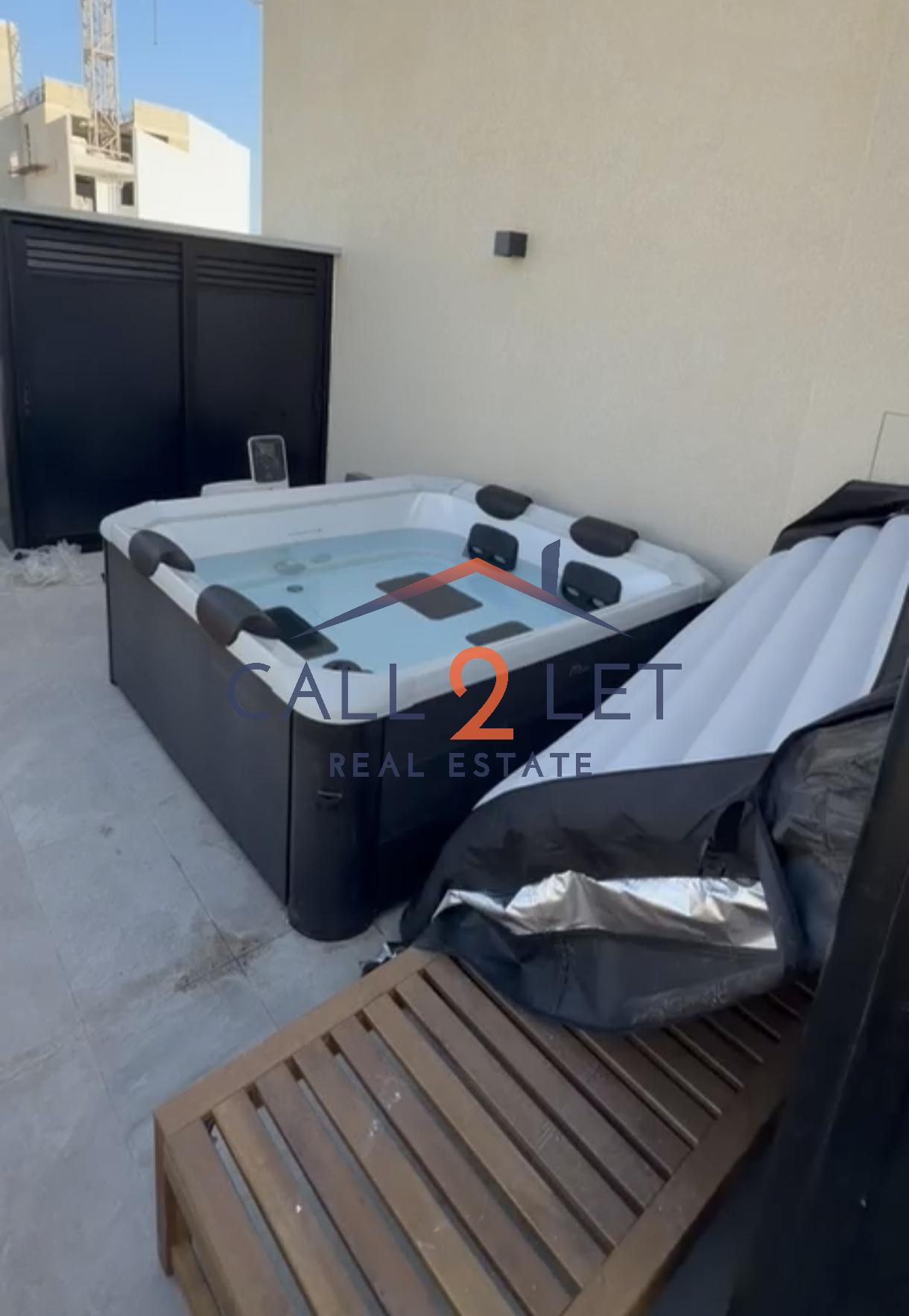 Duplex Penthouse in Gzira - Image 3