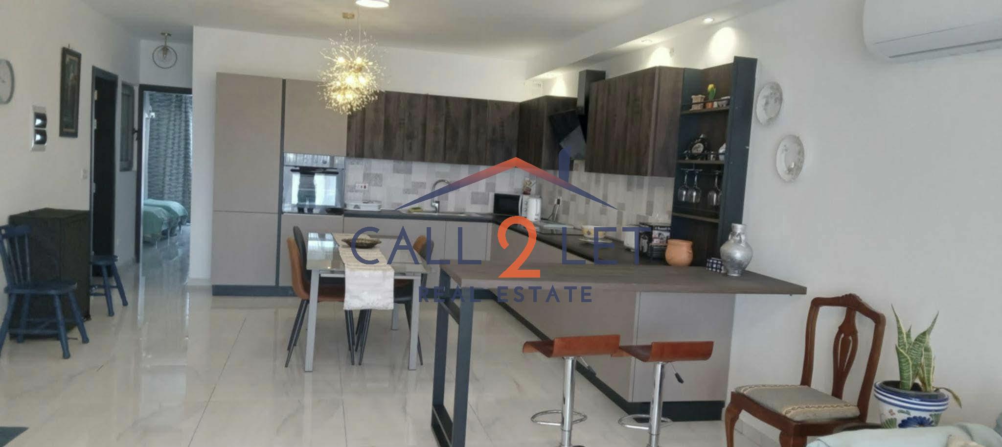 Apartment in Pembroke - Image 2
