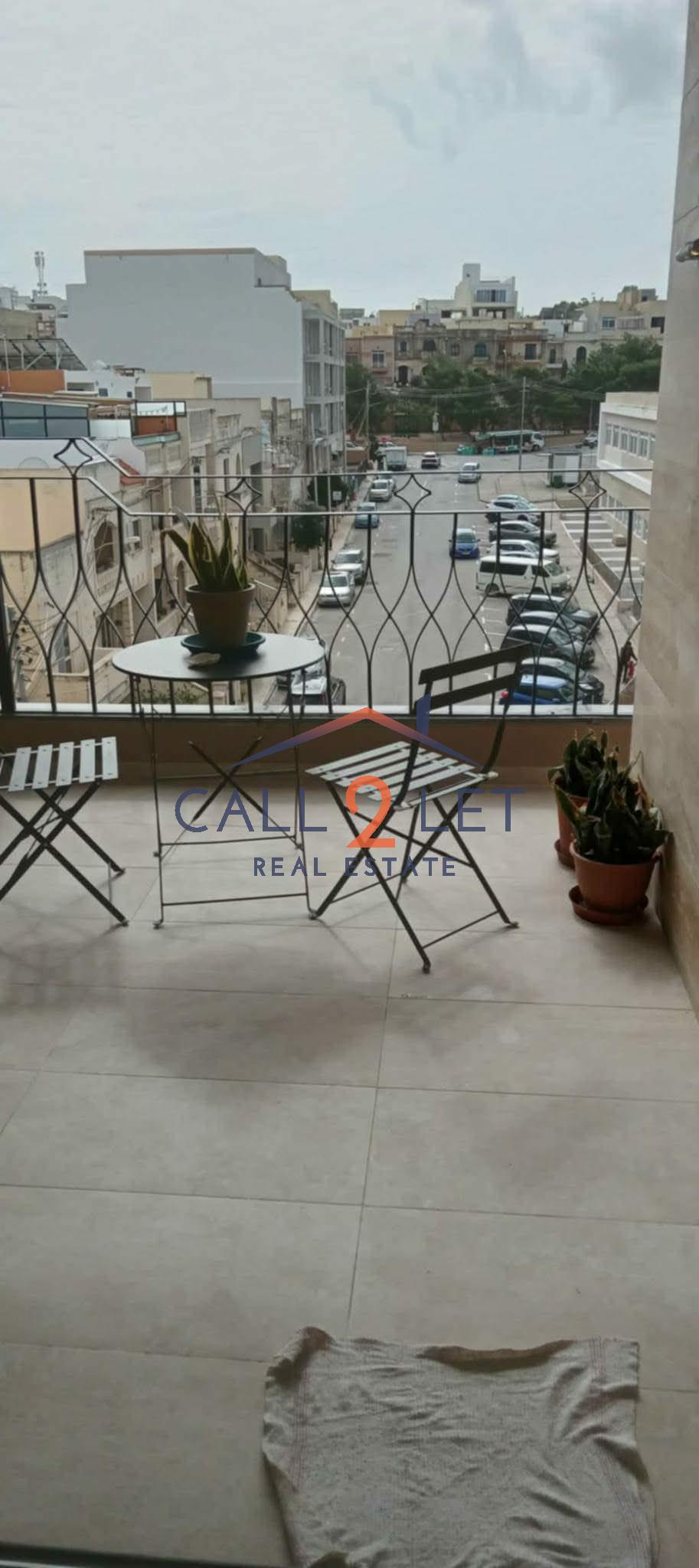 Apartment in Pembroke - Image 6